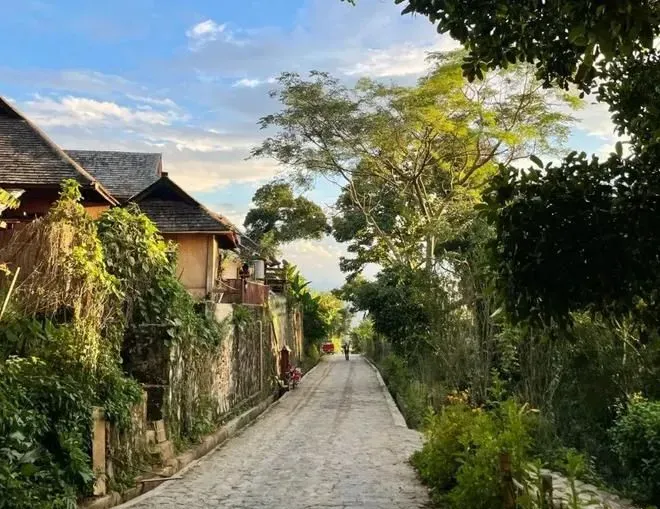 其实云南有座宜居的城市，不是昆明，遗忘的人很多，坐高铁前往很便利