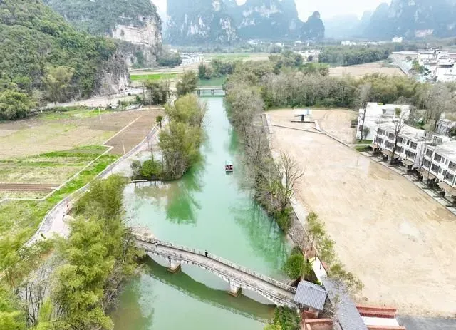 中国真正的水墨山水画，肉眼就能看到