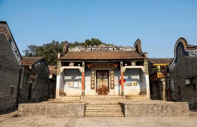 佛山隐藏一座长寿古村，清初建筑保存完好，村内机关重重