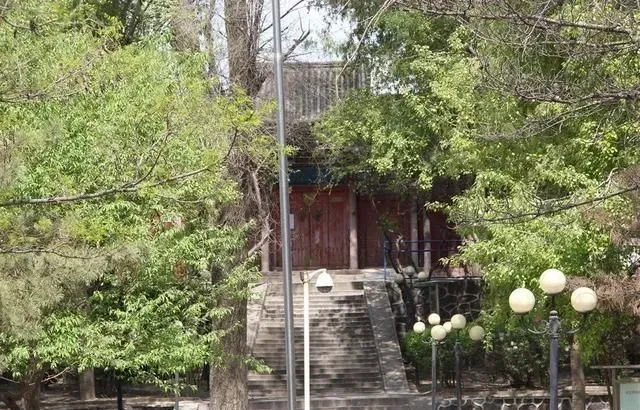 包头古迹：龙泉寺（清代，东河区）