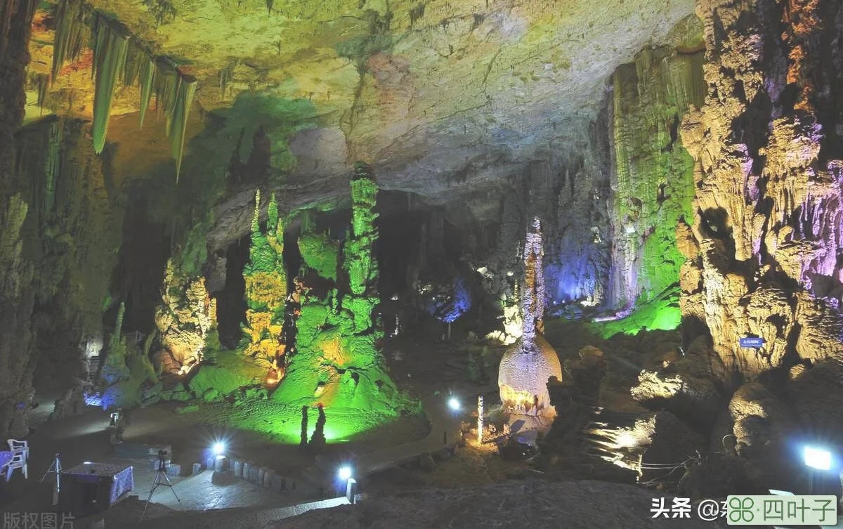 贵州最值得去旅行的十大景点，走遍神州大地，最美多彩贵州