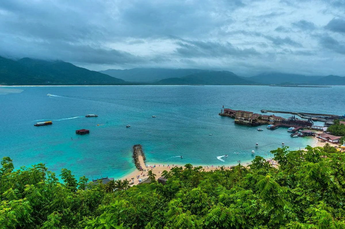 三亚旅游必游景点介绍