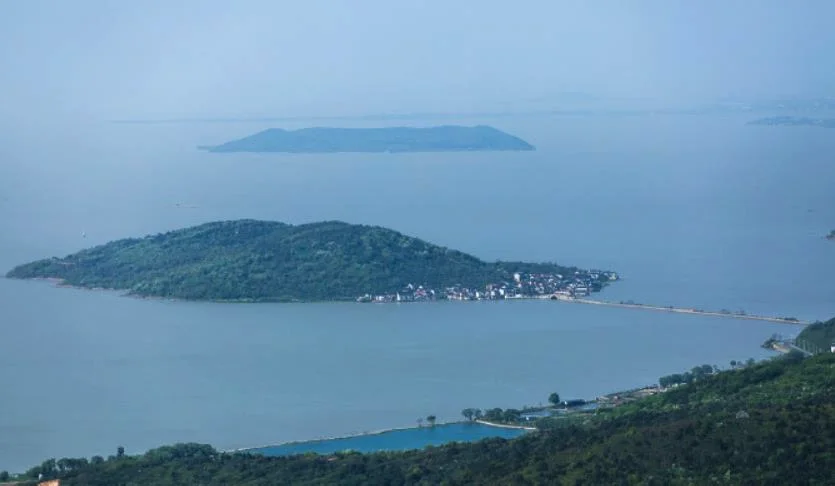 太湖西山岛的景点介绍