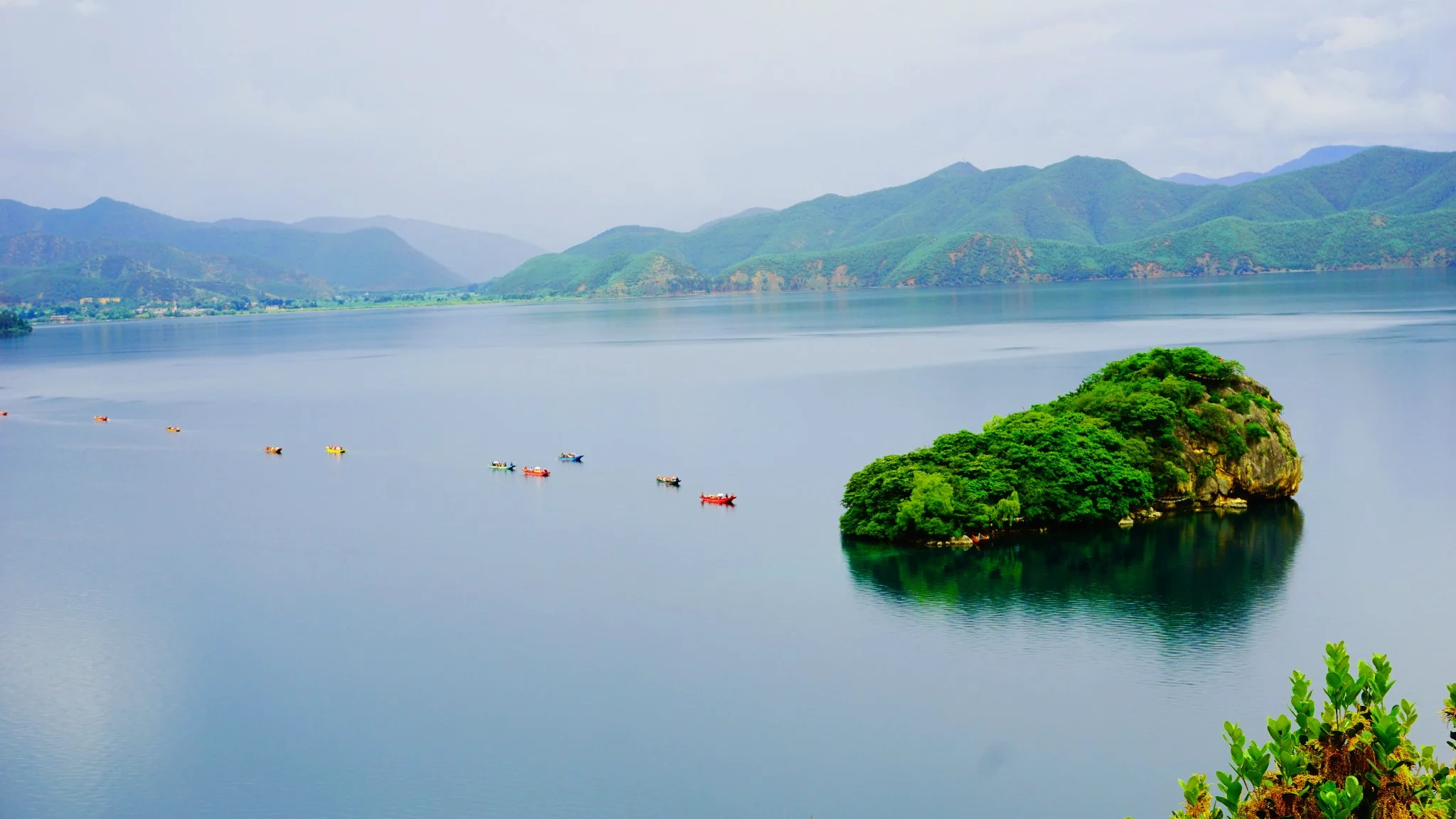 泸沽湖在哪个城市