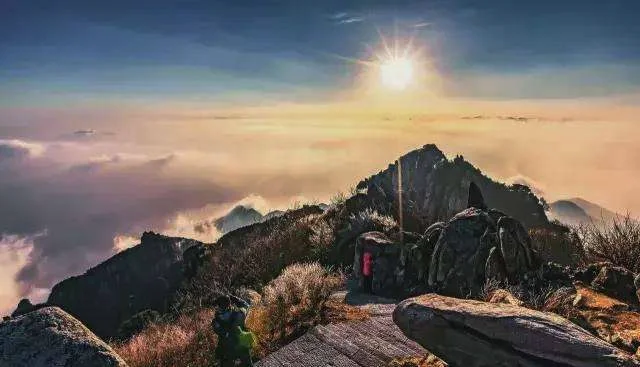 泰山登顶需要多长时间