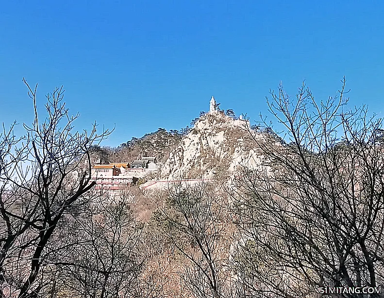 天津旅游景点:盘山挂月峰