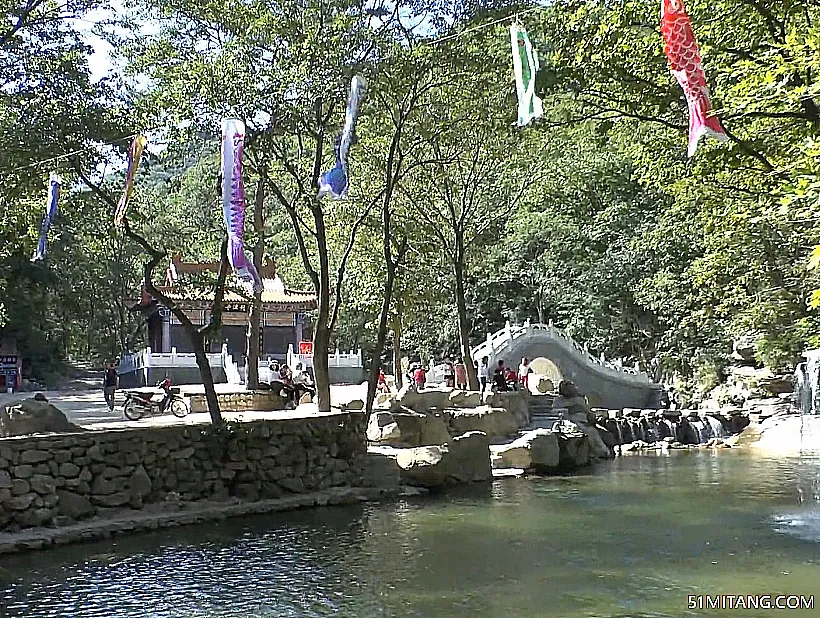 鞍山景点:龙潭湾风景区