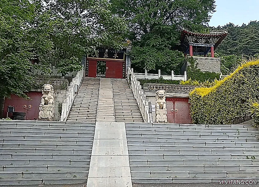 鞍山景点:千山木鱼庵