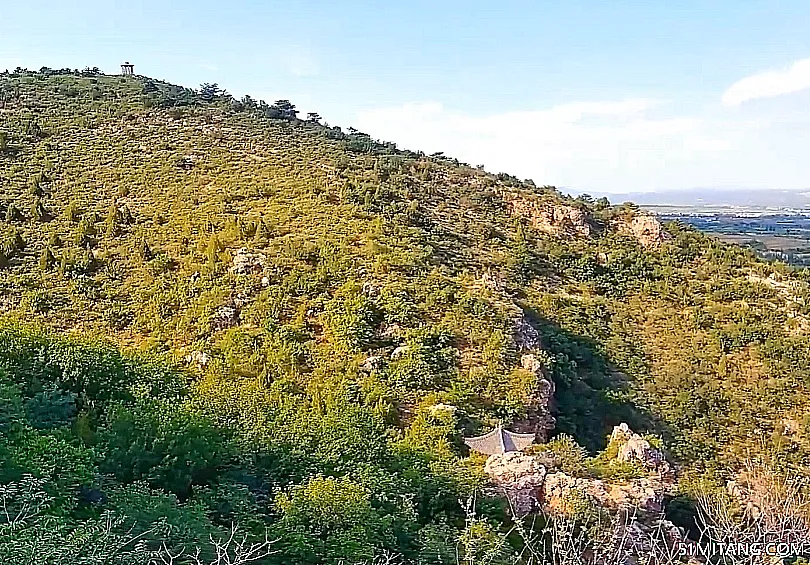 朝阳景点:槐树洞风景区