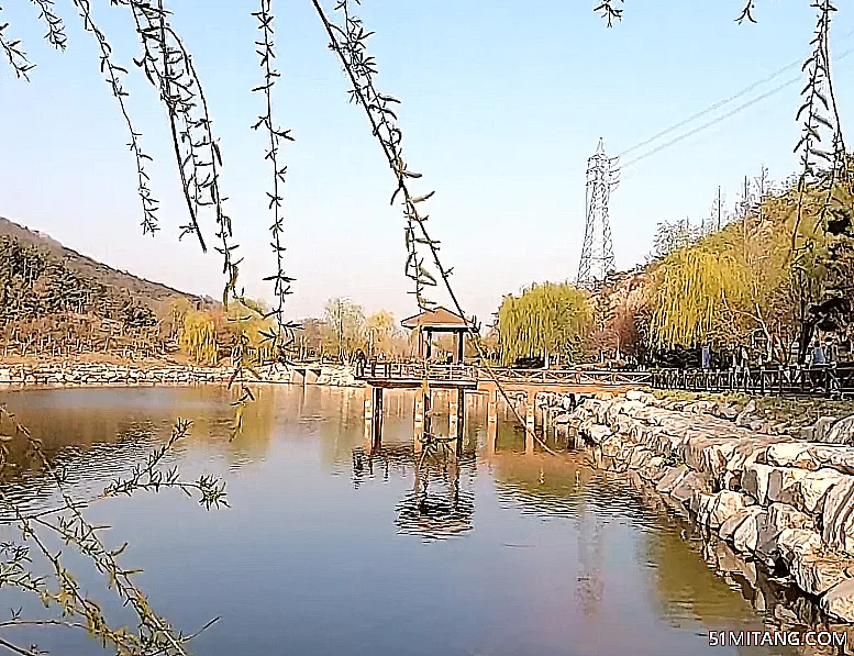 大连景点:杏花泉农家院