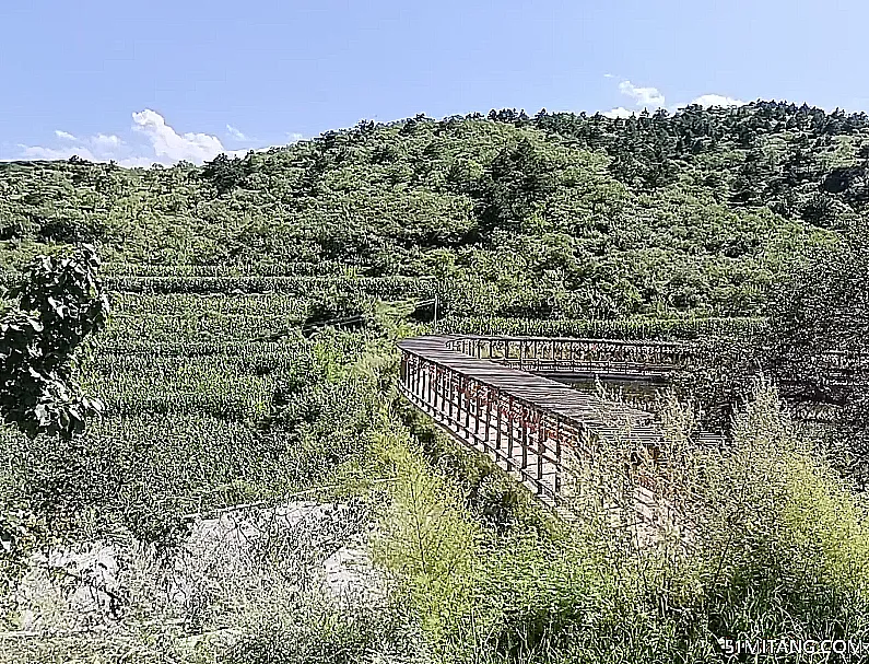 朝阳景点:九头山风景区