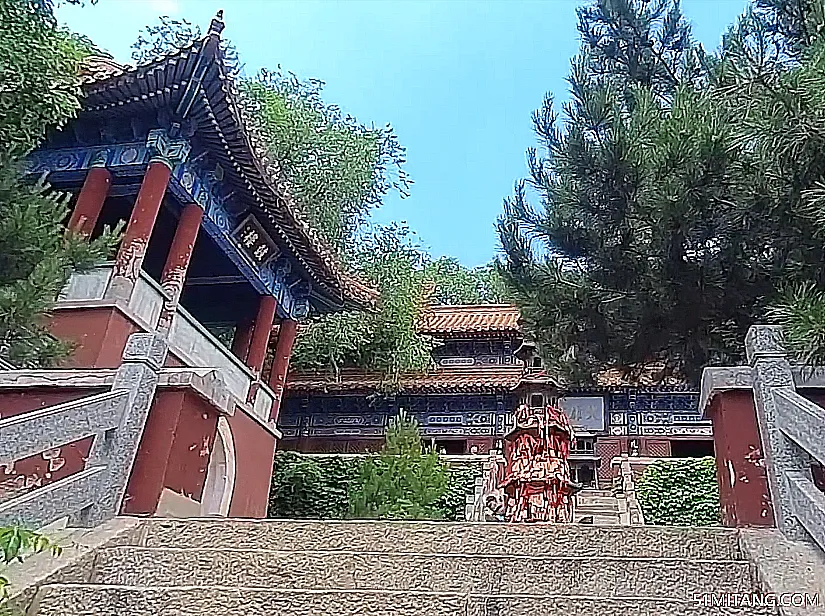 天津旅游景点:盘山万佛寺