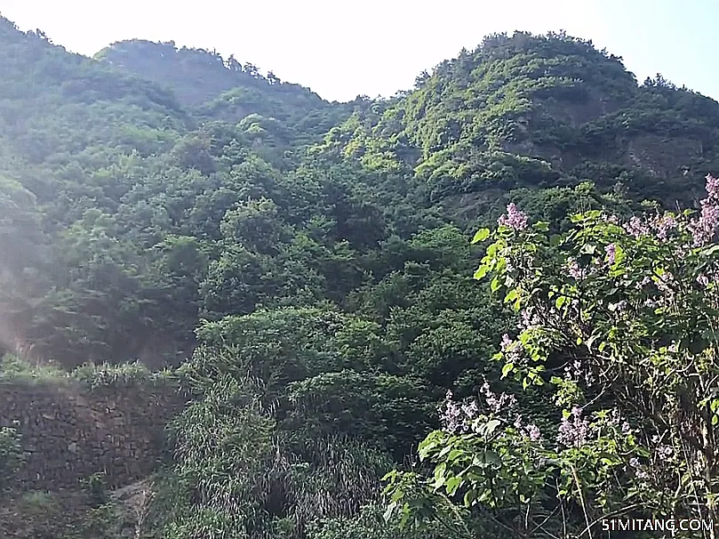 朝阳景点:月华山风景区