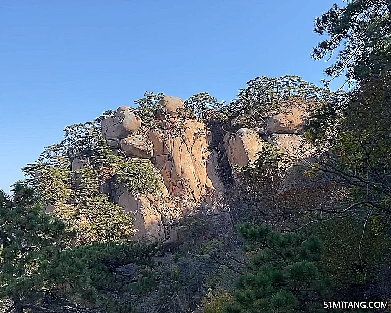 鞍山景点:千山大佛