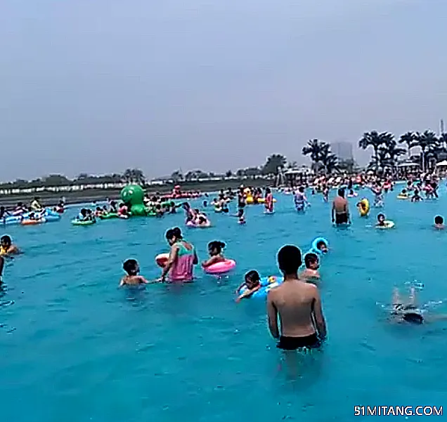 天津旅游景点:黄金海岸水上乐园