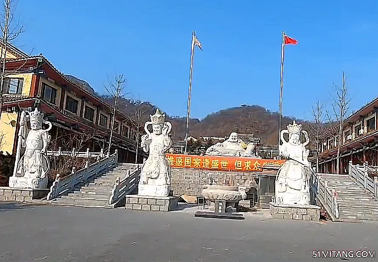 大连景点:金州九莲寺