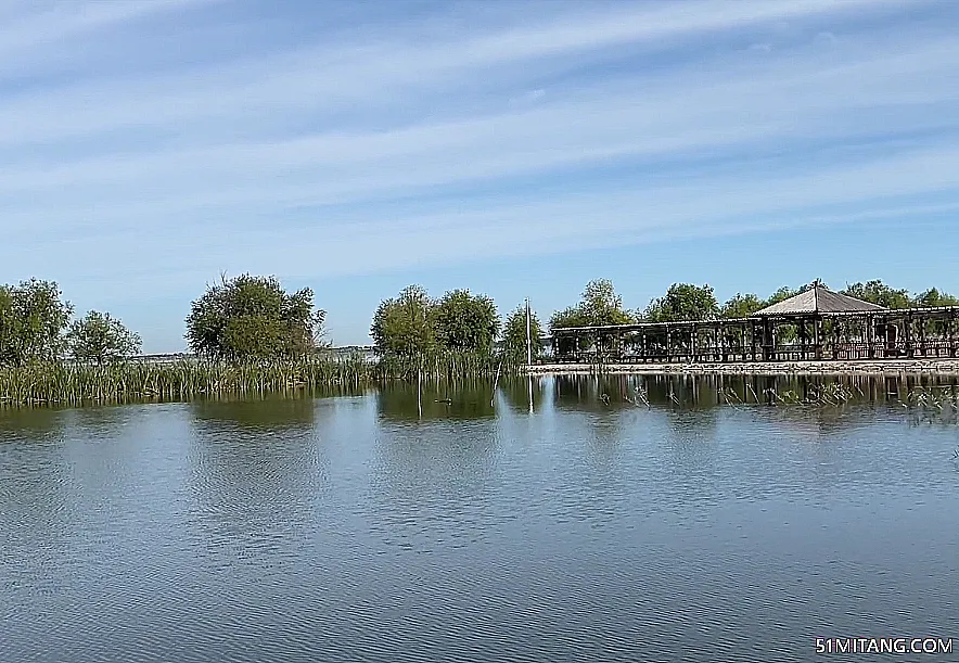 沈阳景点:卧龙湖风景区