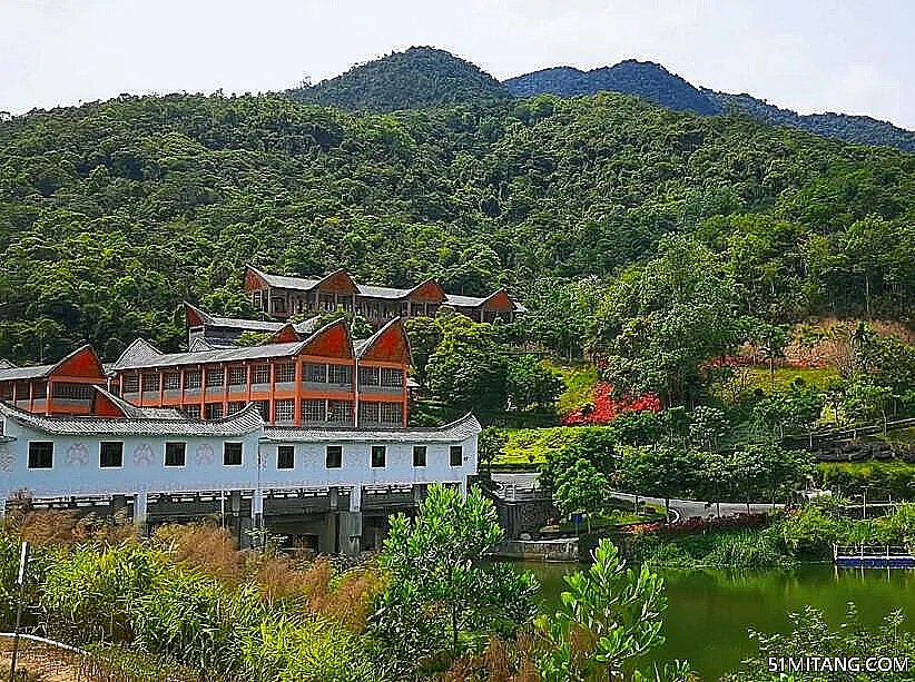 海南旅游景点:海南岛五指山黎峒文化园