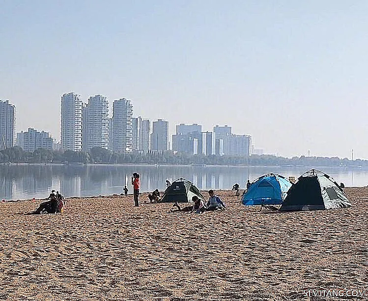 临沂景点:阳光沙滩