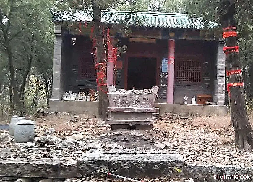 泰安景点:白马寺