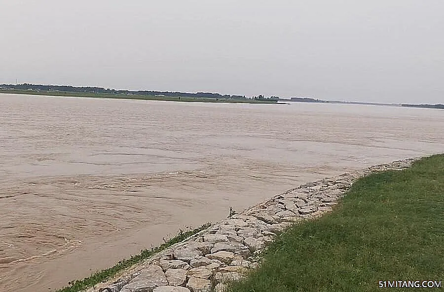 菏泽景点:黄河水利风景区