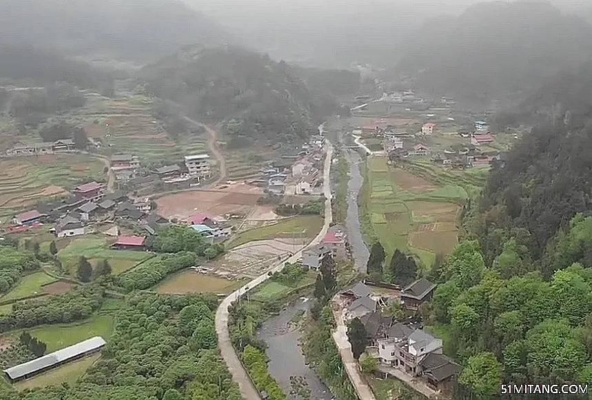 海南旅游景点:芭蕉村