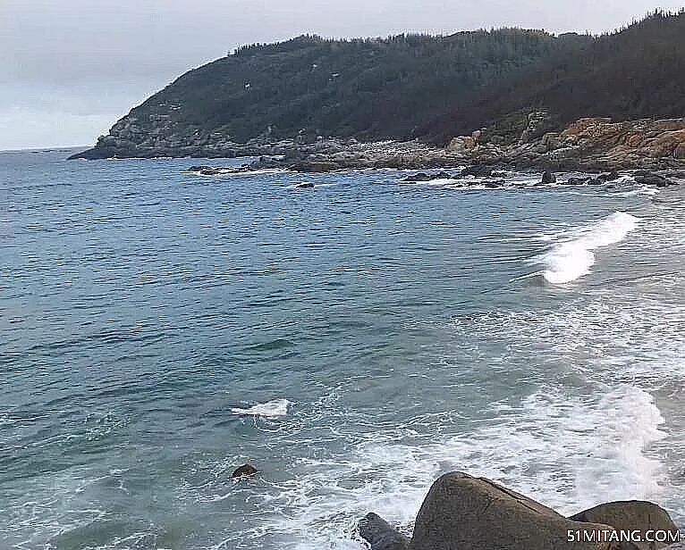 海南旅游景点:大澳湾