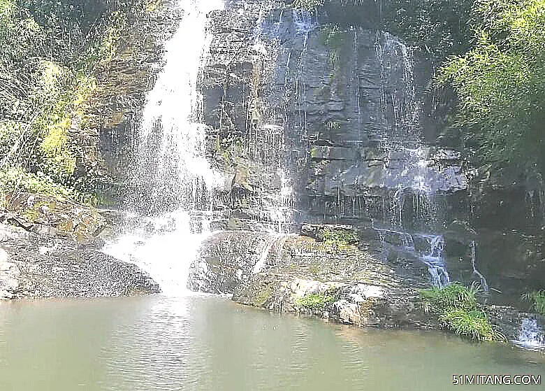 北京旅游景点:南独了河盘龙瀑