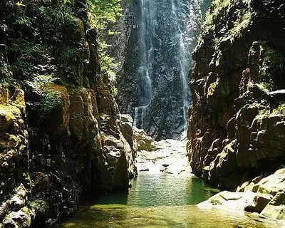 英德中崆大峡谷