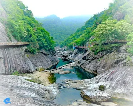 金寨燕子河大峡谷