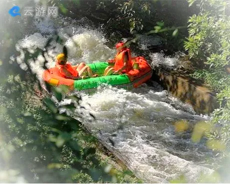 佛山三水九道谷景区