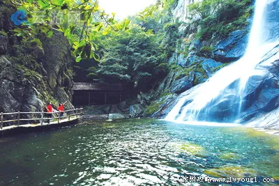 十堰郧西龙潭河(4A级景区)