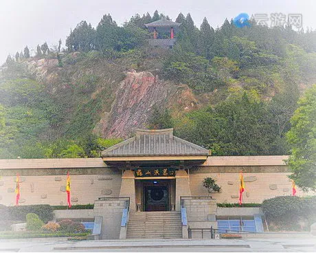 徐州龟山风景区（龟山汉墓）