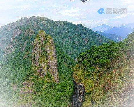 光泽乌君山景区