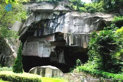 西樵山石燕岩景区