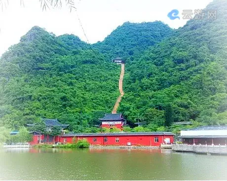 玉林鹿峰山风景区