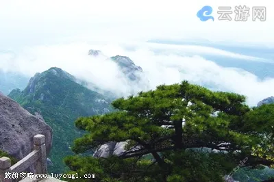 罗田薄刀峰景区