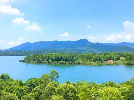 溧阳瓦屋山休闲旅游区