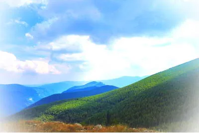 灵石石膏山景区