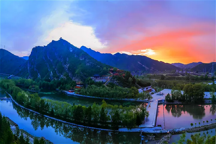 宁武芦芽山风景名胜区