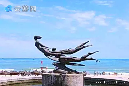 三亚大东海广场