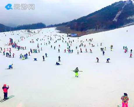 神农架滑雪场