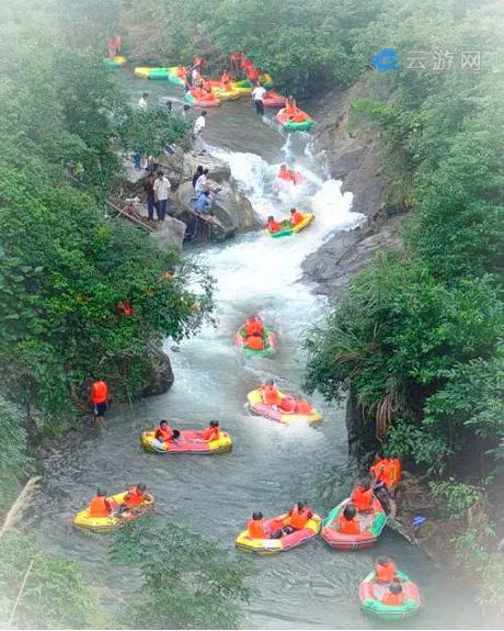 博罗雷公峡漂流景区