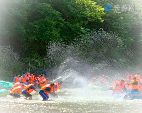 抚顺清原红河谷漂流