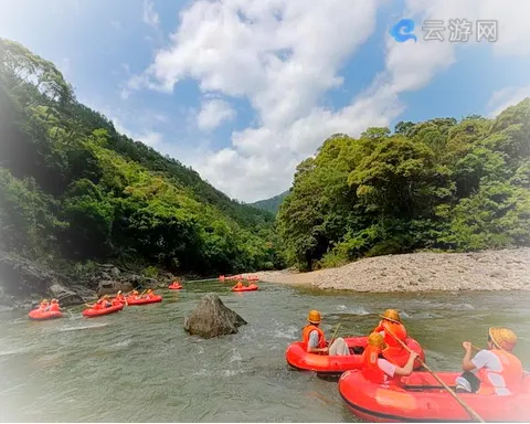 德化桃仙溪景区桃花岛