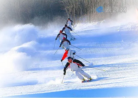 阜新纵横温泉滑雪场