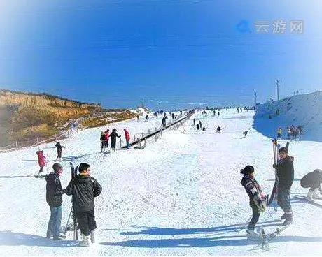 晋中榆次凤麒庄园滑雪场