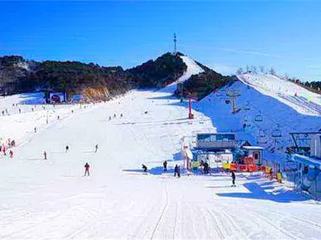 重庆南川金佛山牵牛坪滑雪场