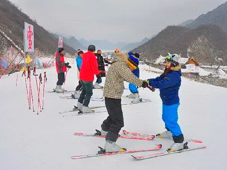 巫溪红池坝滑雪场（红池坝戏雪场）