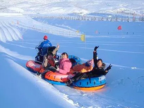 巫溪红池坝滑雪场（红池坝戏雪场）